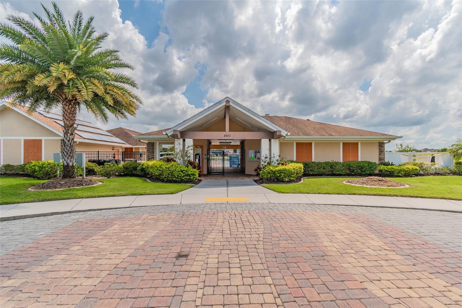 525 POWDER VIEW DRIVE, Ruskin, FL 33570