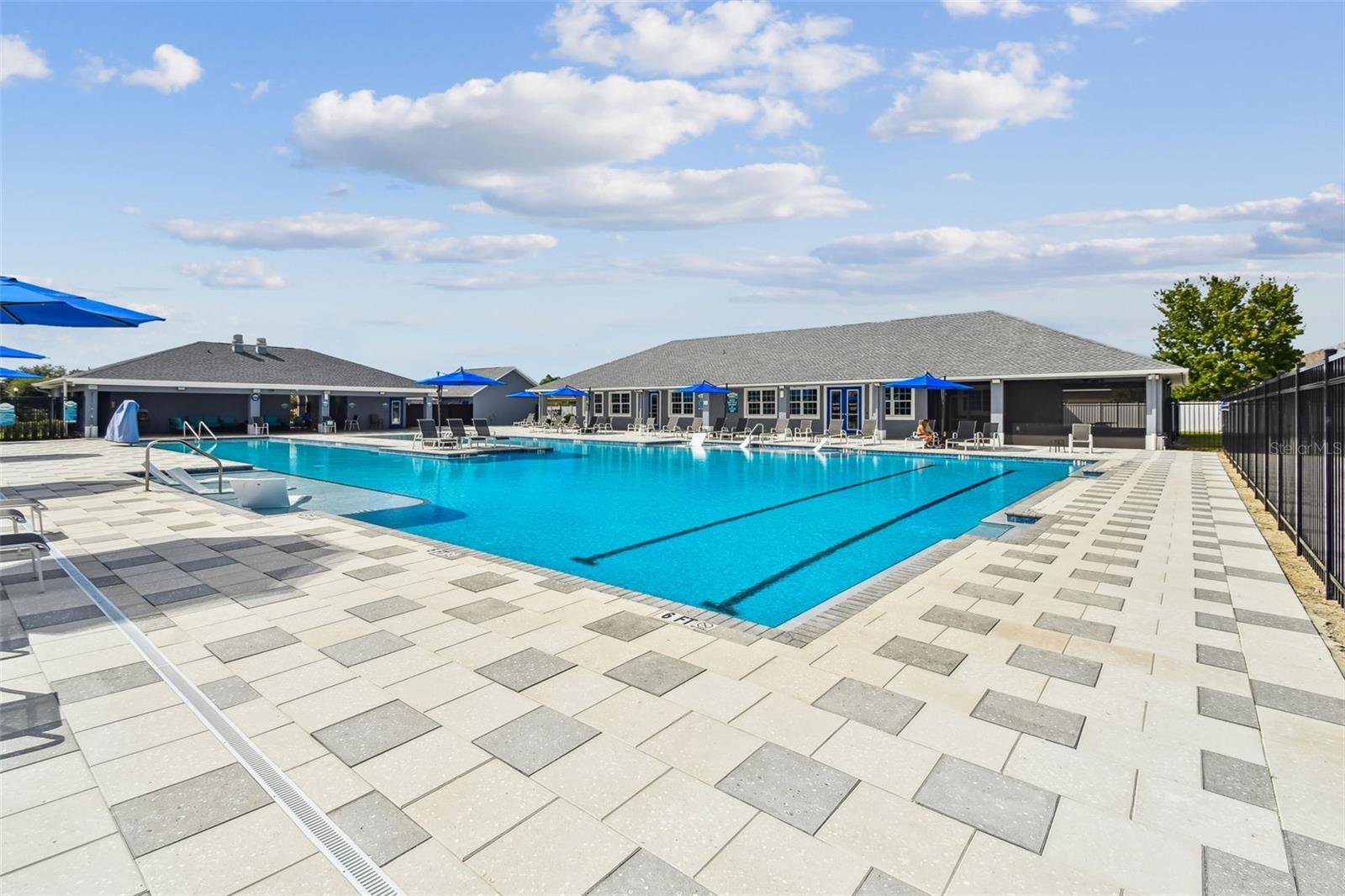 Beautiful Pool area
