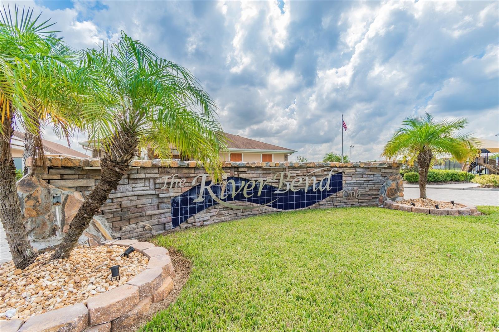 525 POWDER VIEW DRIVE, Ruskin, FL 33570
