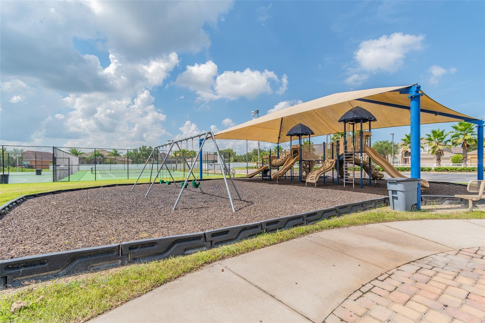 525 POWDER VIEW DRIVE, Ruskin, FL 33570