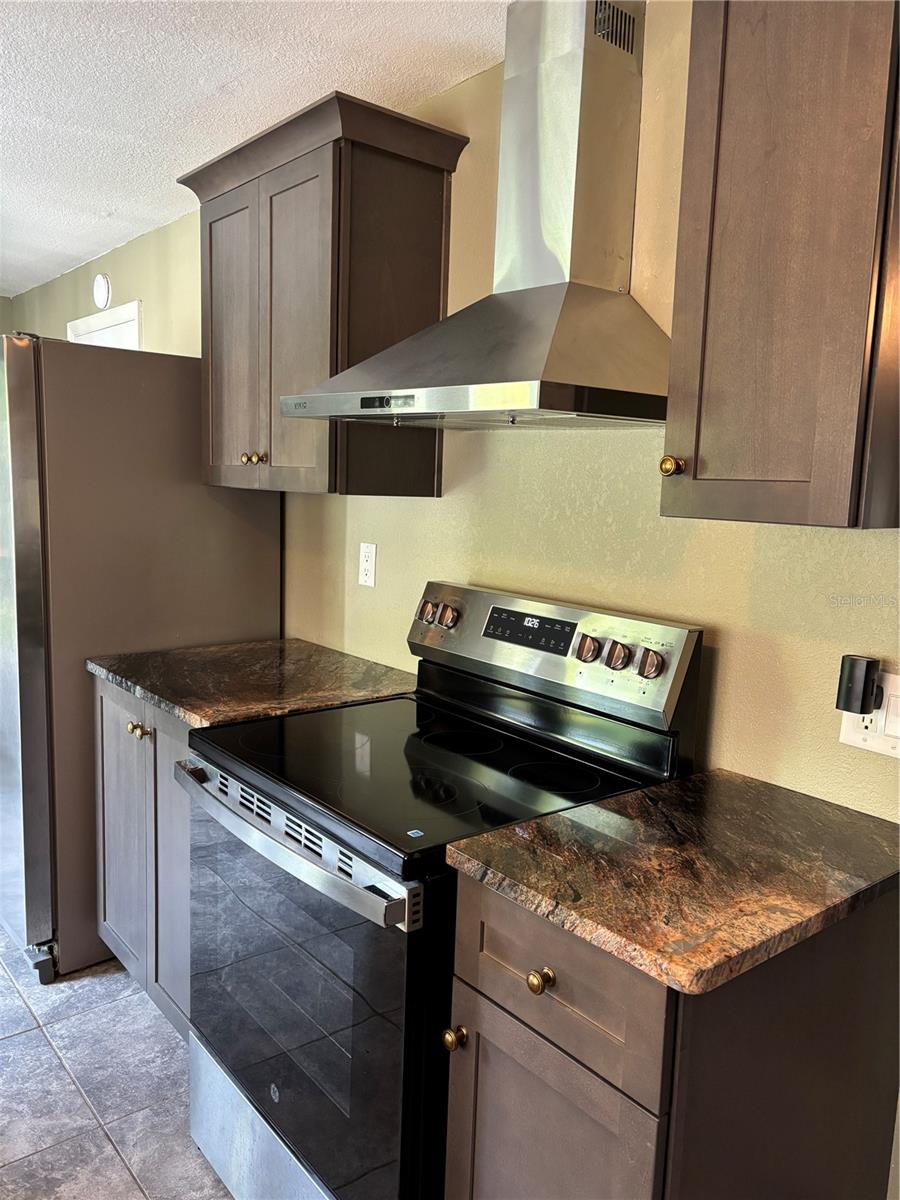 6211 WAYCROSS DRIVE, Spring Hill, FL 34606 6211 WAYCROSS DRIVE, Spring Hill, FL 34606