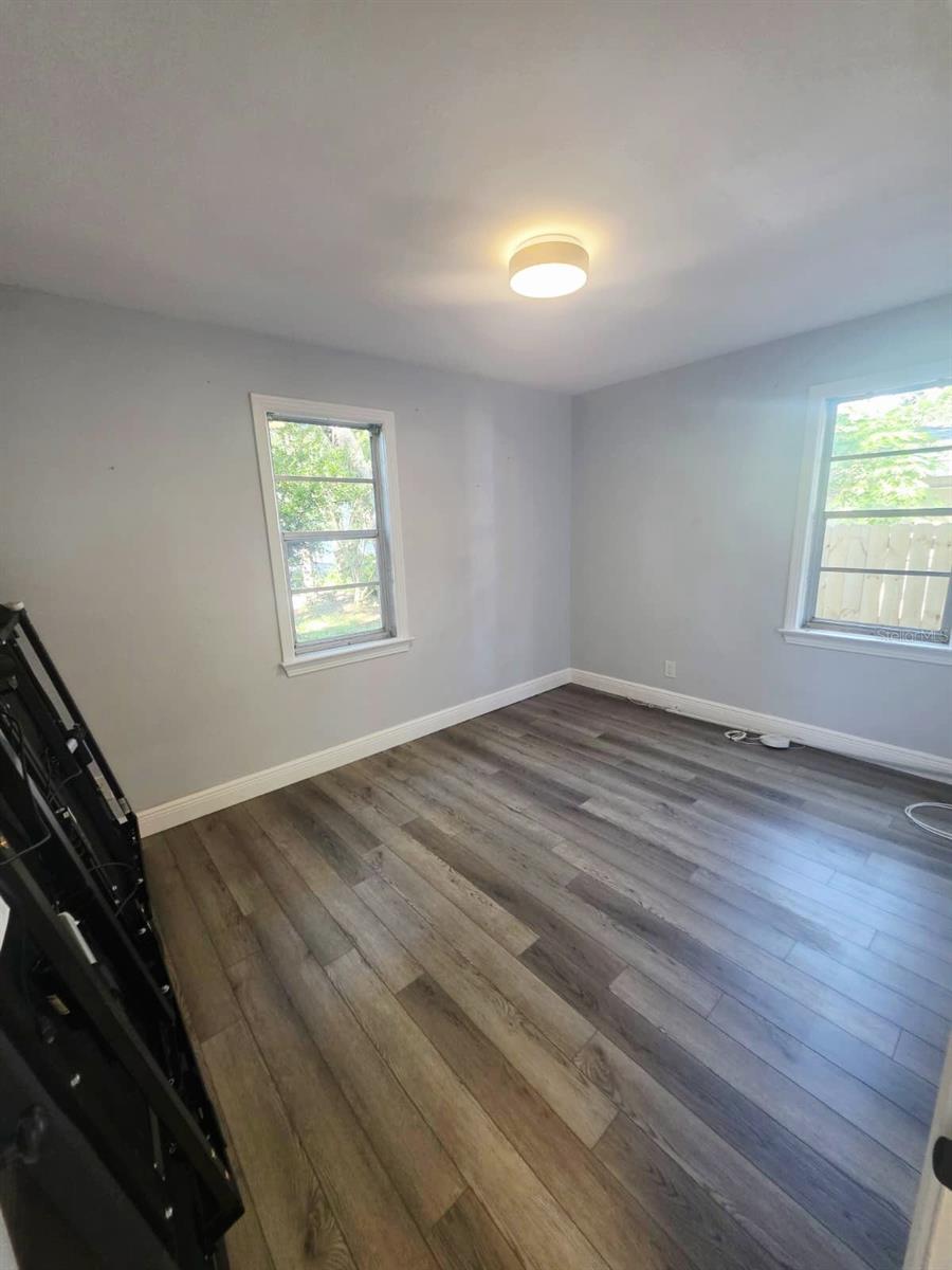 919 E FLORA STREET, Tampa, FL 33604