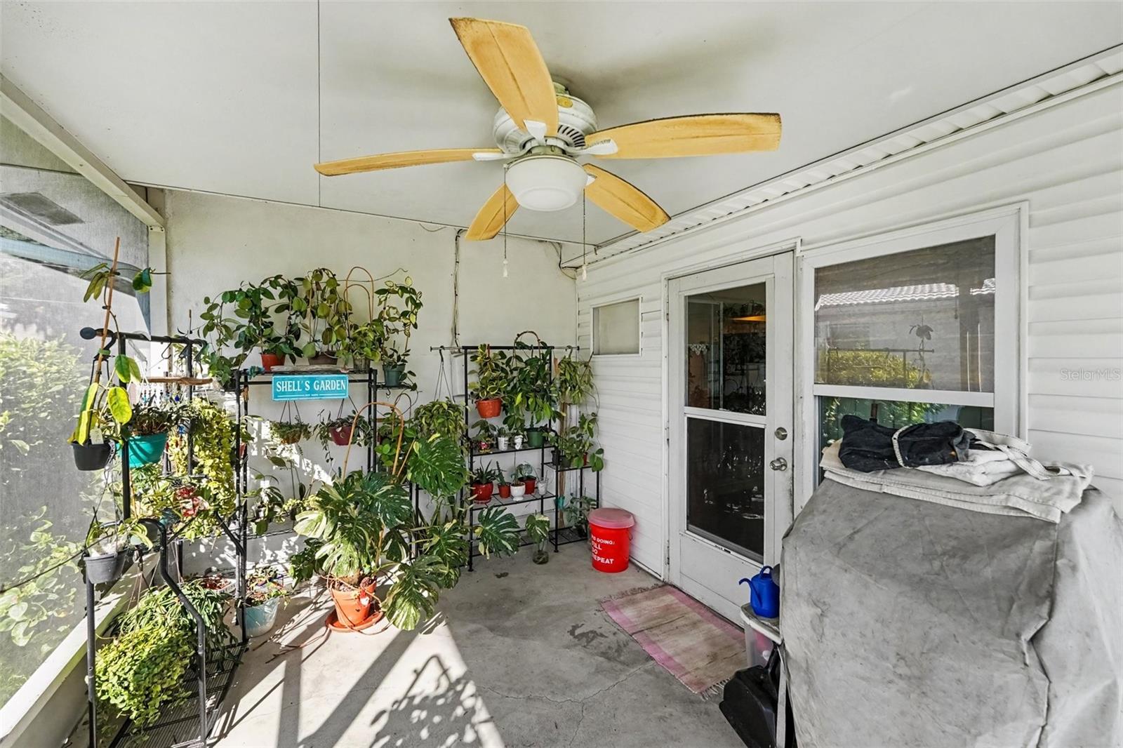 8727 143RD STREET, Seminole, FL 33776