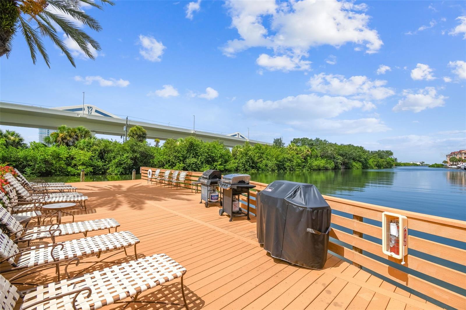 5000 CULBREATH KEY WAY, #9-313, Tampa, FL 33611