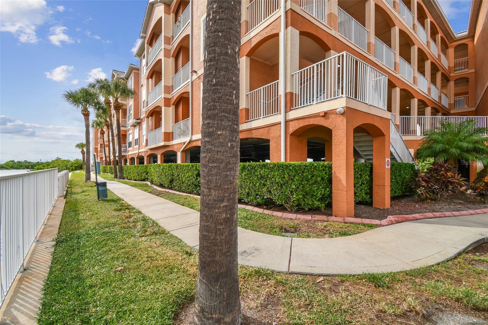 5000 CULBREATH KEY WAY, #9-313, Tampa, FL 33611