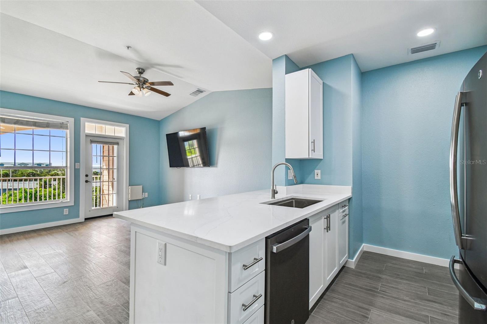 5000 CULBREATH KEY WAY, #9-313, Tampa, FL 33611