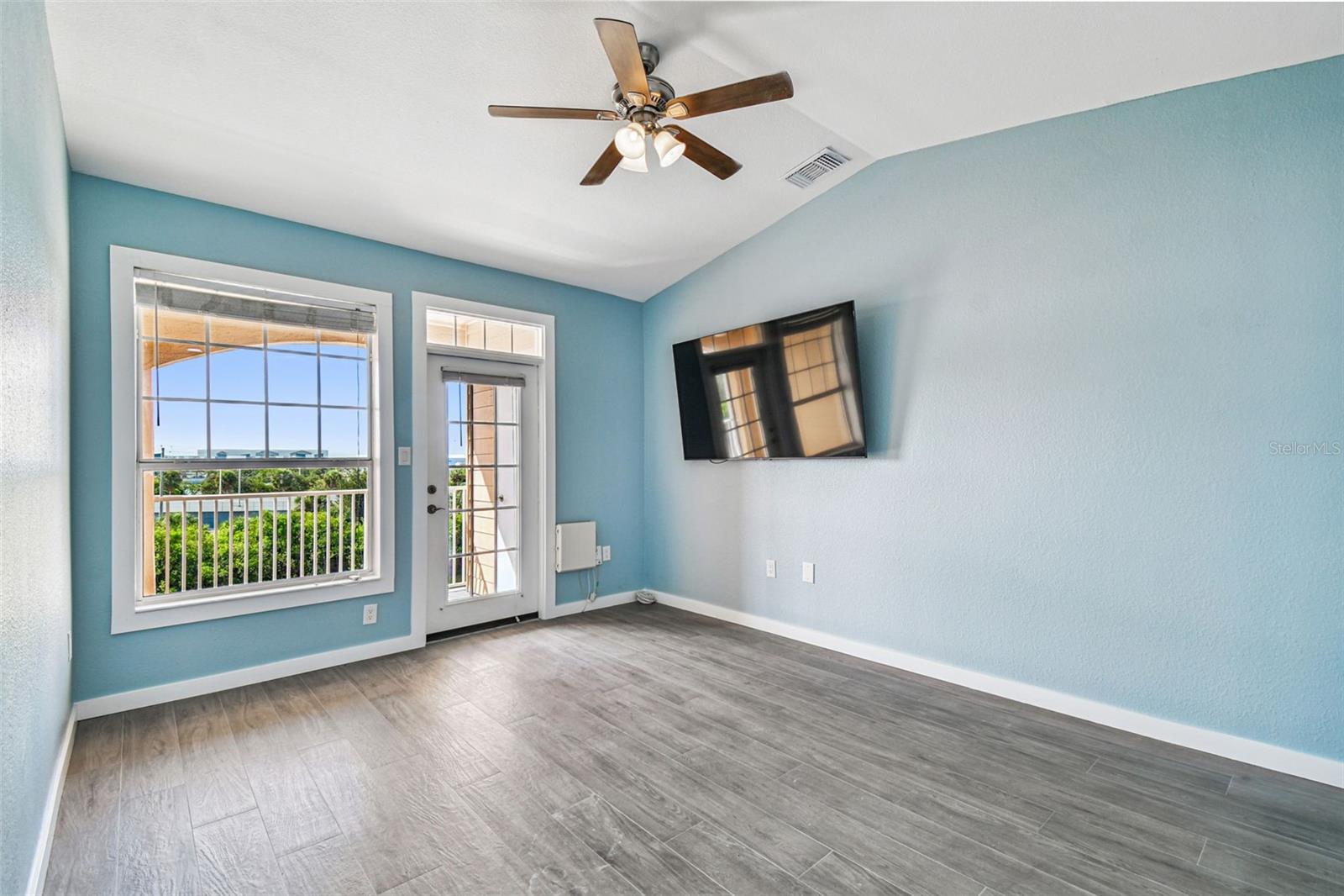 5000 CULBREATH KEY WAY, #9-313, Tampa, FL 33611
