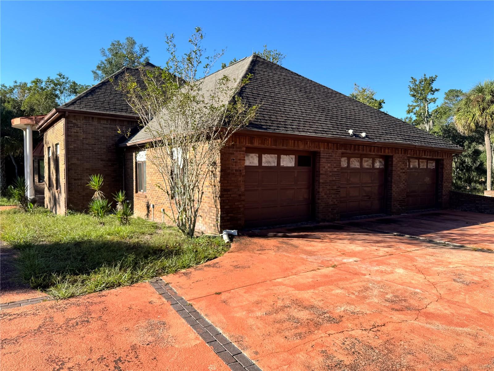 Garage Side