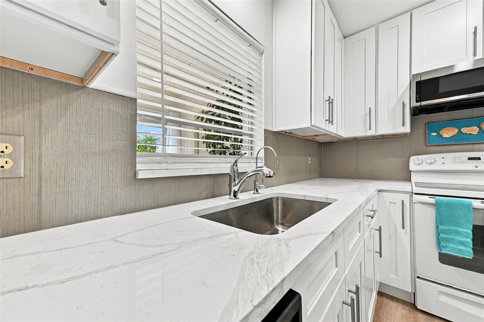 404 FLANBOROUGH TRAIL, #A, Sun City Center, FL 33573