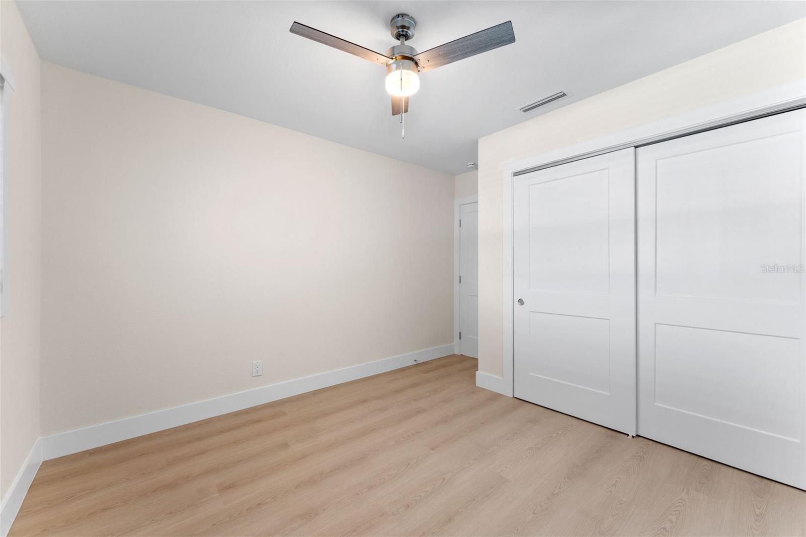 3912 FONTAINEBLEAU DRIVE, Tampa, FL 33634