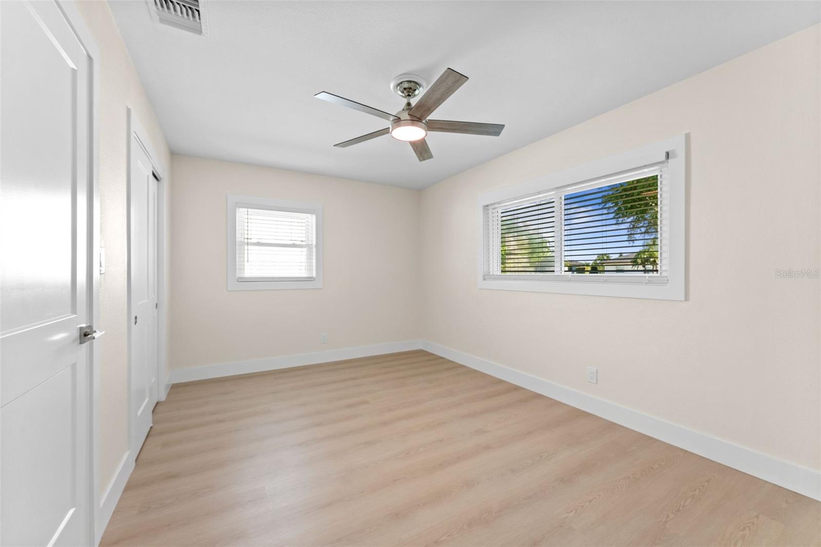 3912 FONTAINEBLEAU DRIVE, Tampa, FL 33634