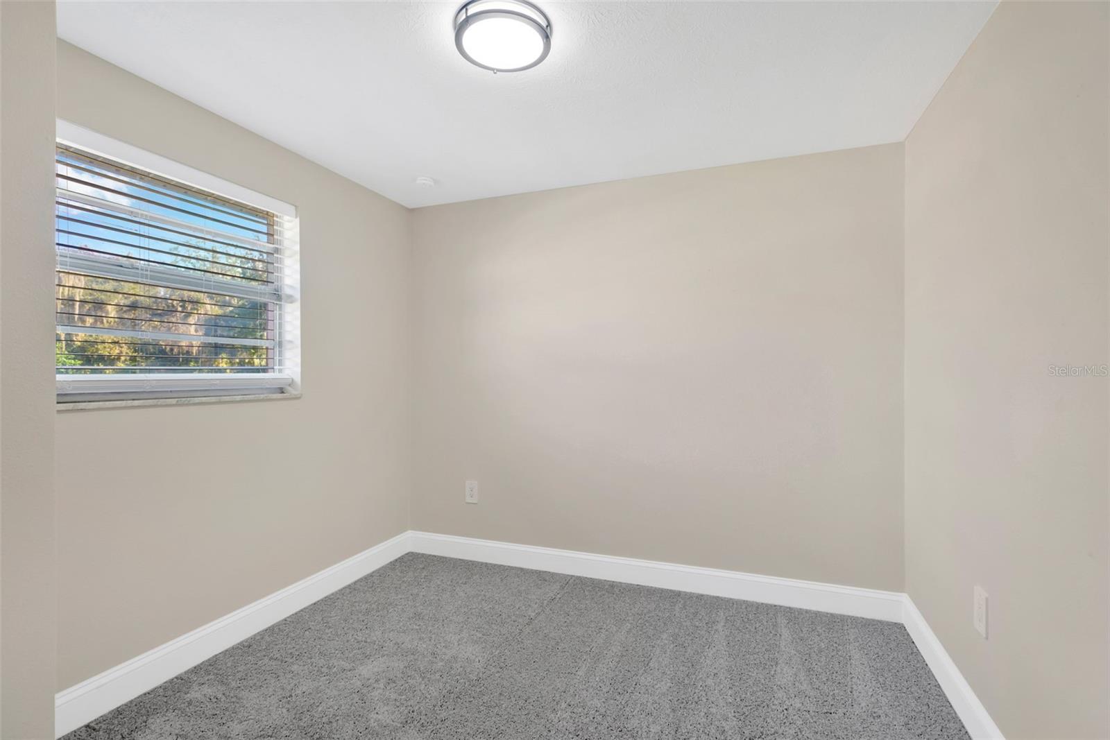 6809 VALRIE LANE, Riverview, FL 33569