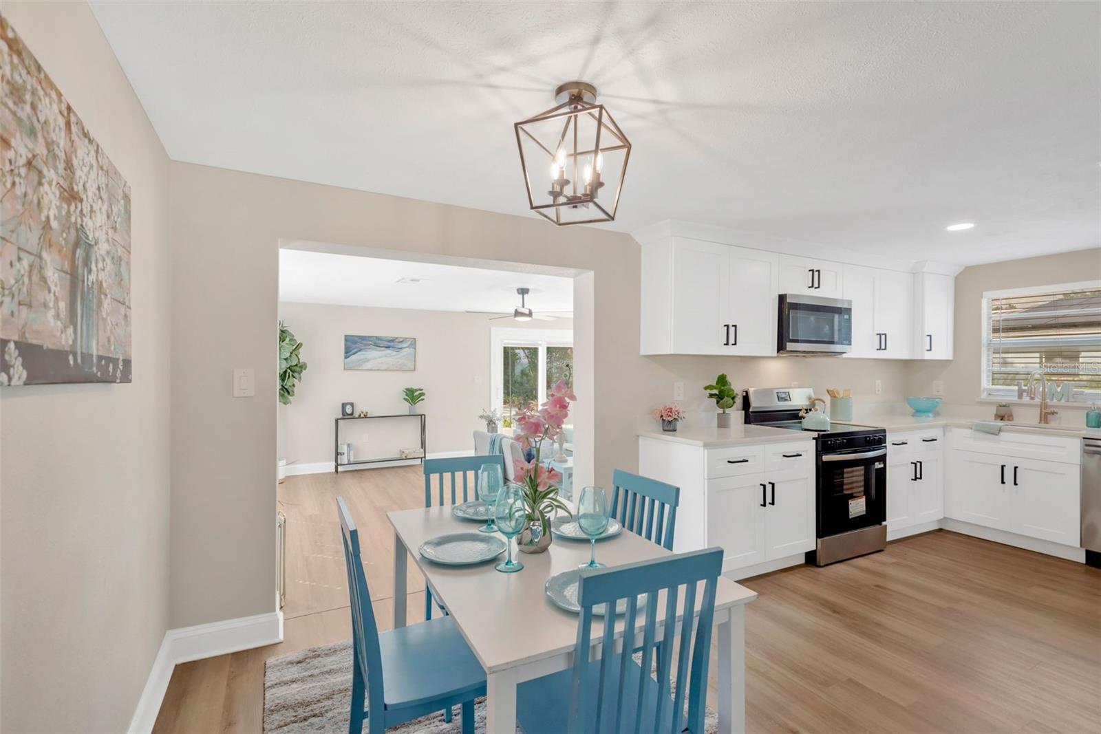 6809 VALRIE LANE, Riverview, FL 33569