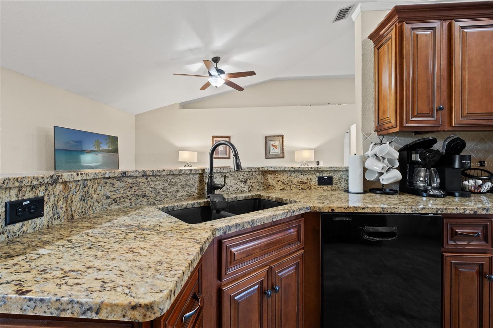 11134 MAYFLOWER ROAD, Spring Hill, FL 34608