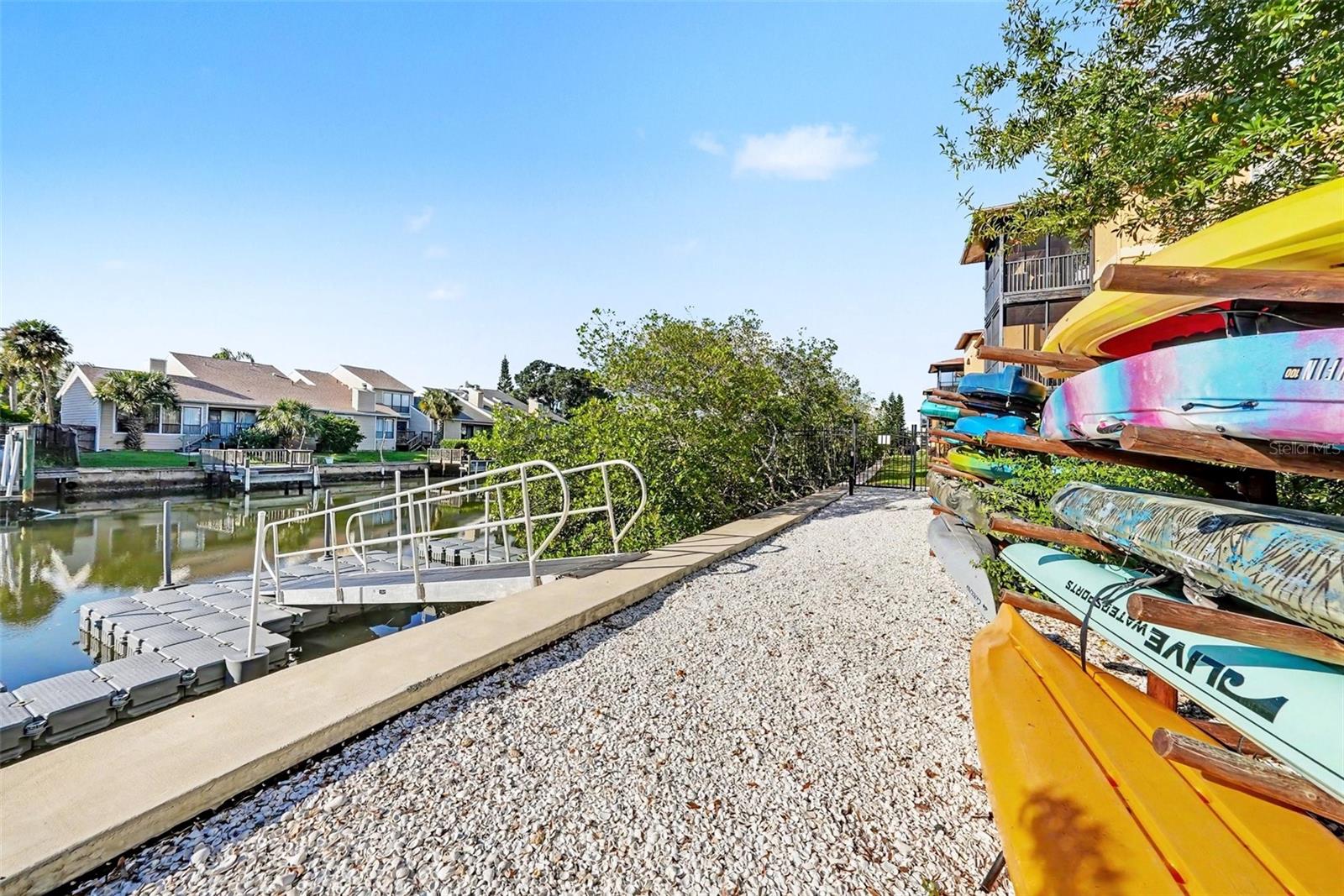 4306 BAYSIDE VILLAGE DRIVE, #204, Tampa, FL 33615
