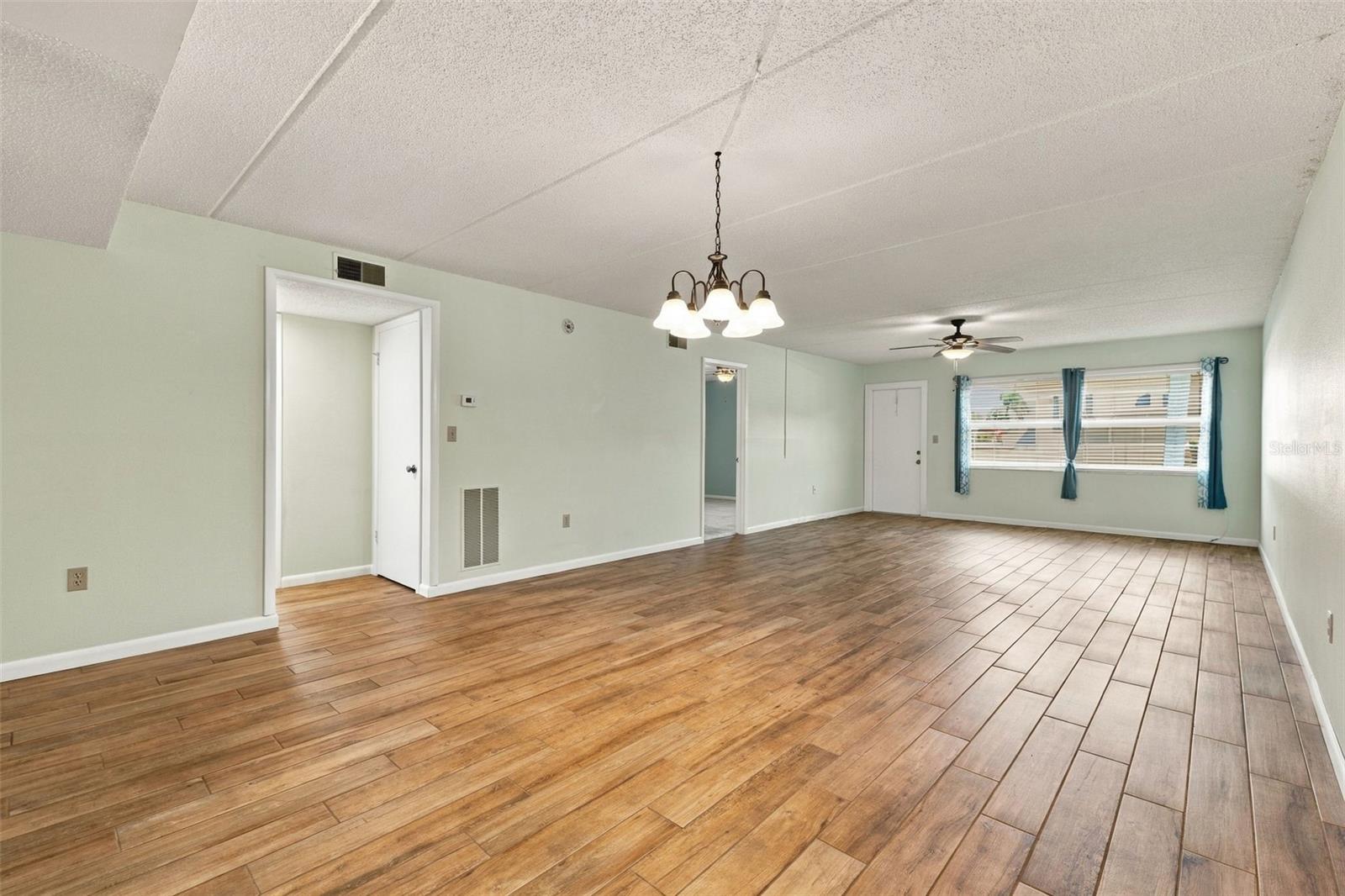 12300 PARK BOULEVARD, #106, Seminole, FL 33772 12300 PARK BOULEVARD, #106, Seminole, FL 33772