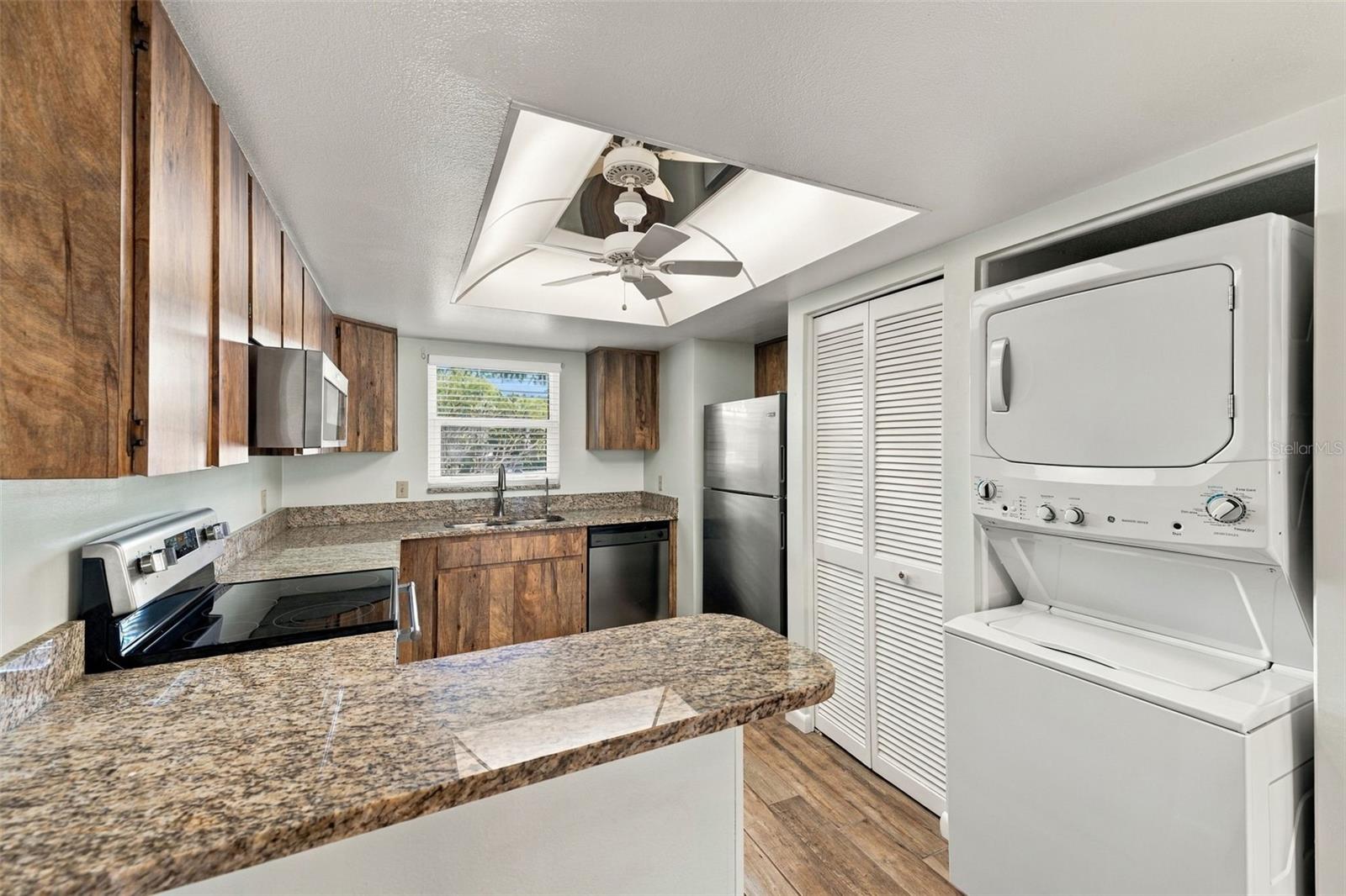 12300 PARK BOULEVARD, #106, Seminole, FL 33772
