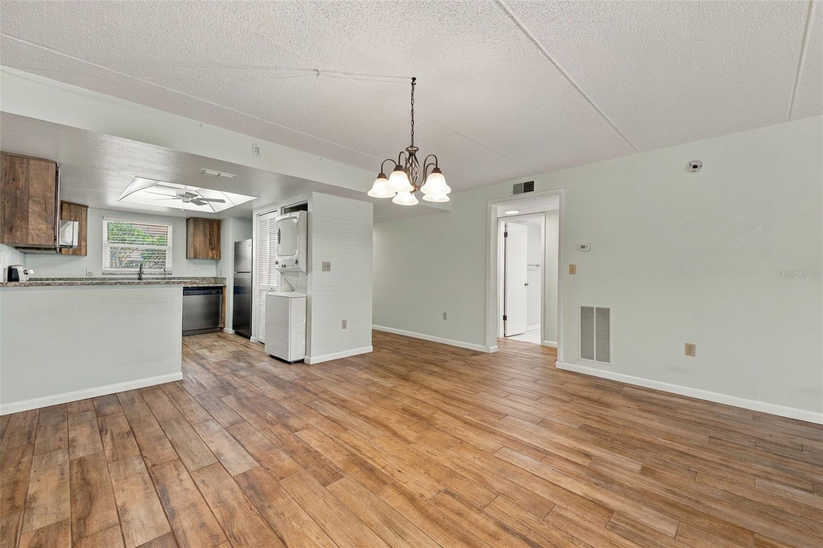 12300 PARK BOULEVARD, #106, Seminole, FL 33772