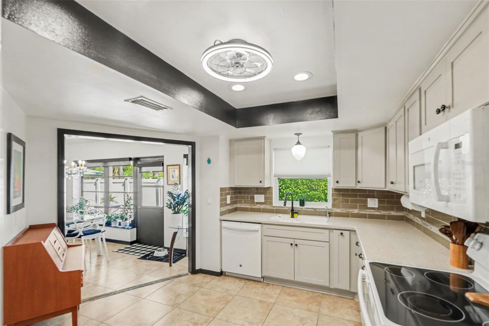 1811 BRETH COURT, Sun City Center, FL 33573