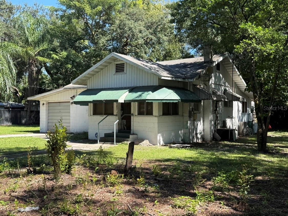 10109 N JASMINE AVENUE, Tampa, FL 33612
