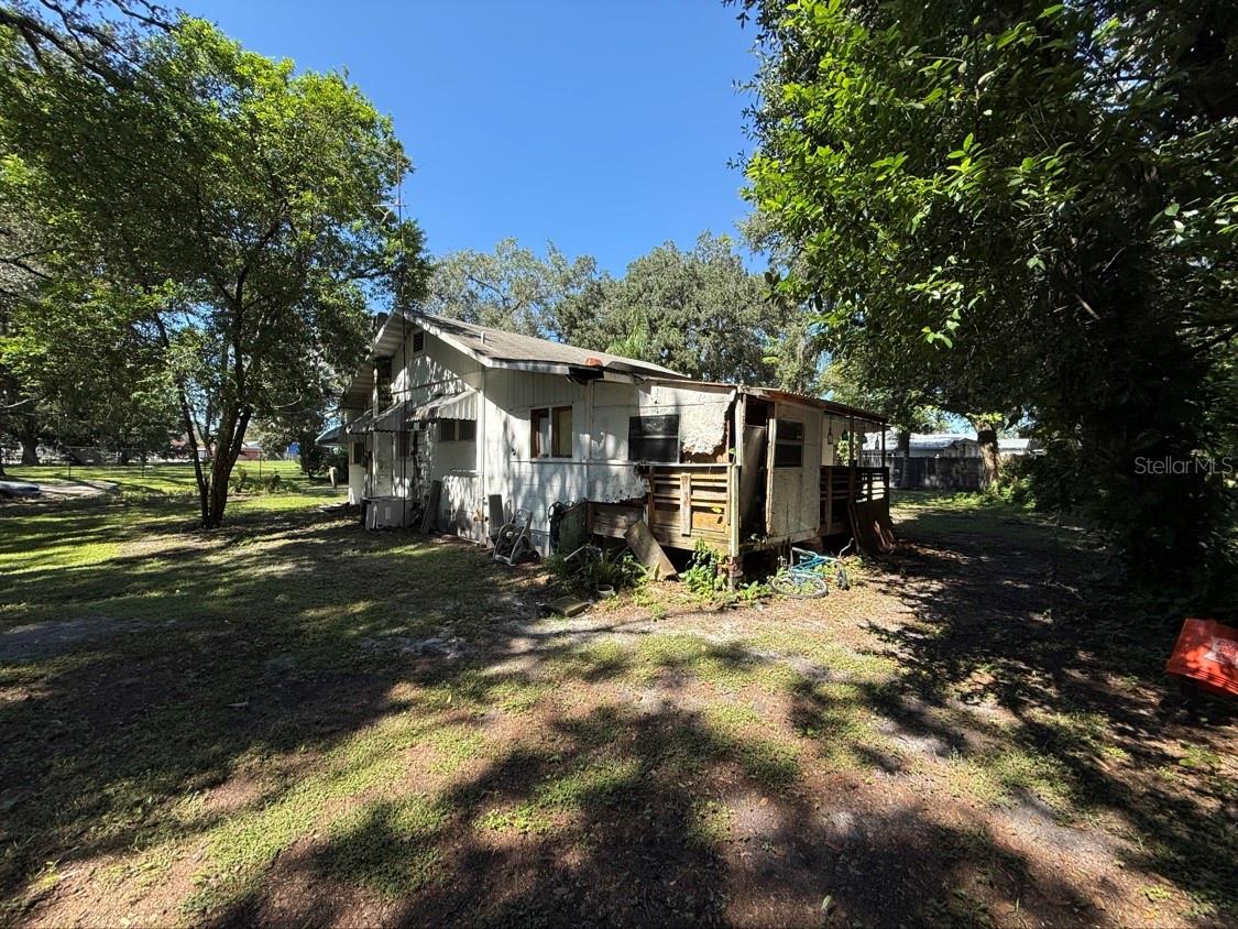 10109 N JASMINE AVENUE, Tampa, FL 33612