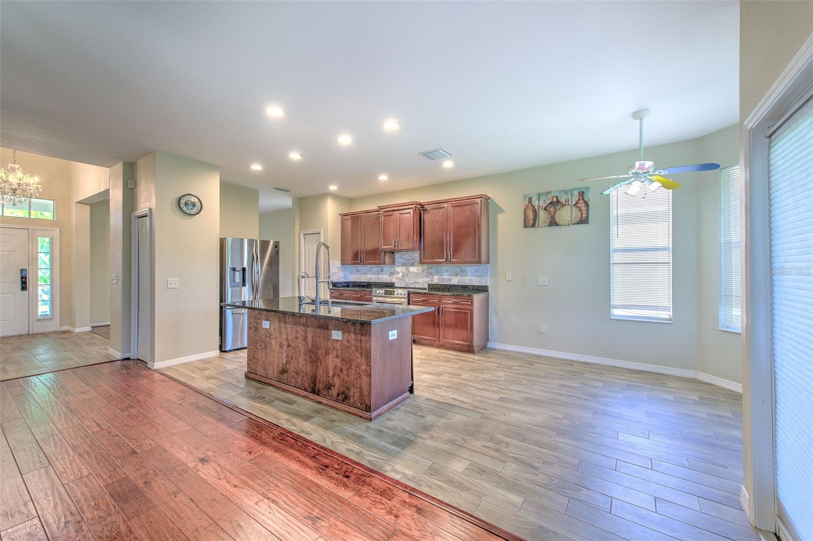 8804 SANDY PLAINS DRIVE, Riverview, FL 33578