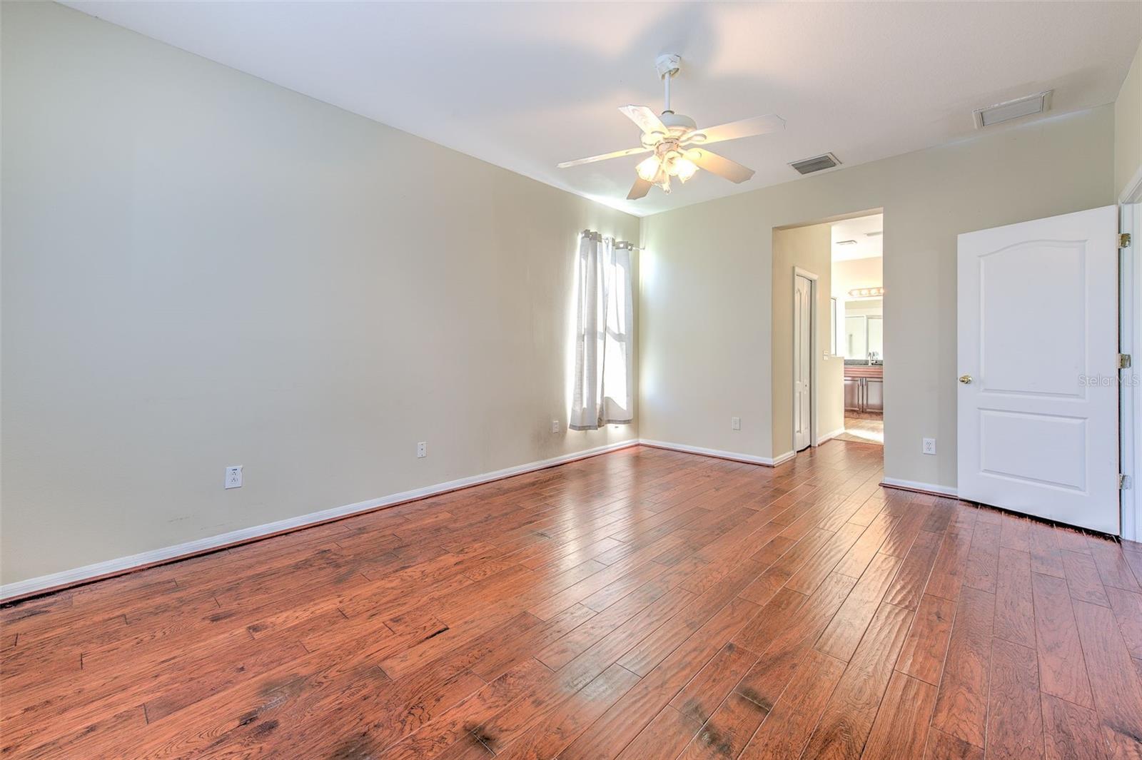 8804 SANDY PLAINS DRIVE, Riverview, FL 33578