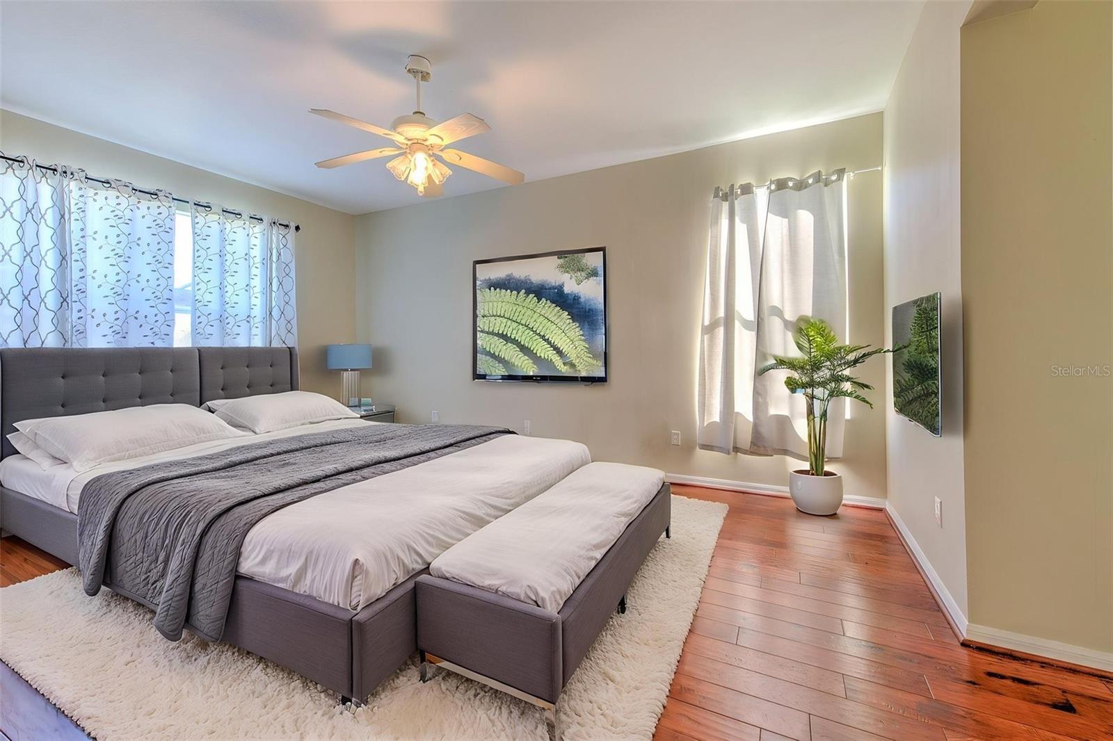 8804 SANDY PLAINS DRIVE, Riverview, FL 33578