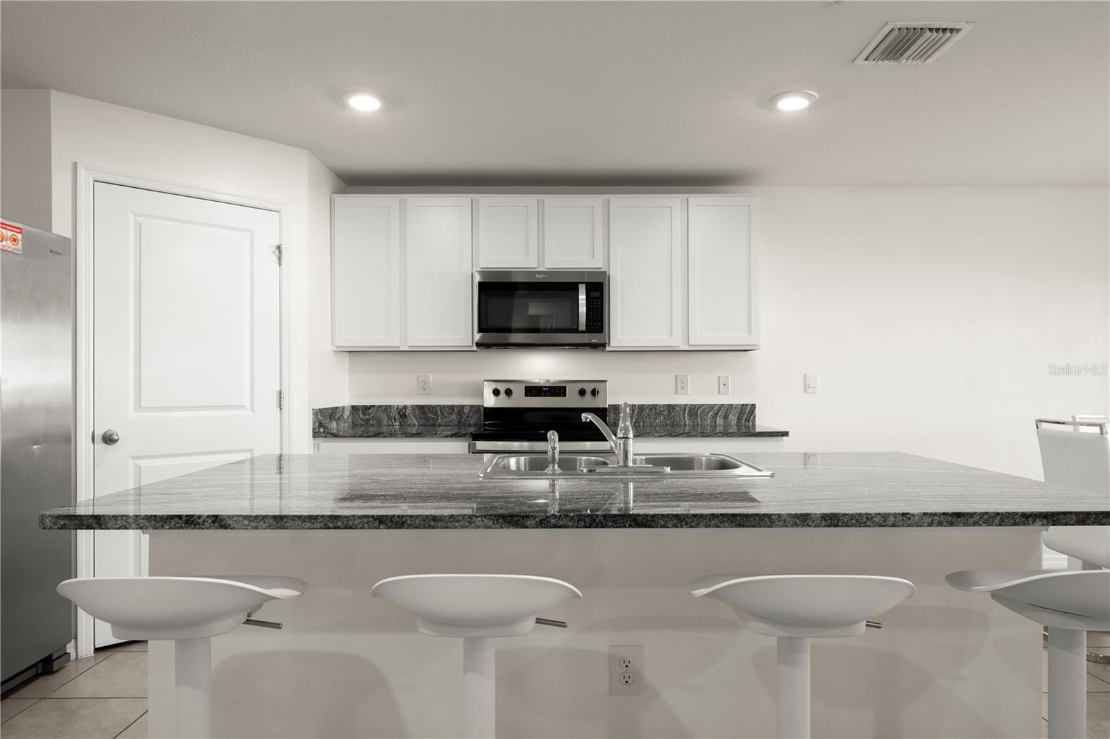 16762 SUNBURST LAKE STREET, Wimauma, FL 33598