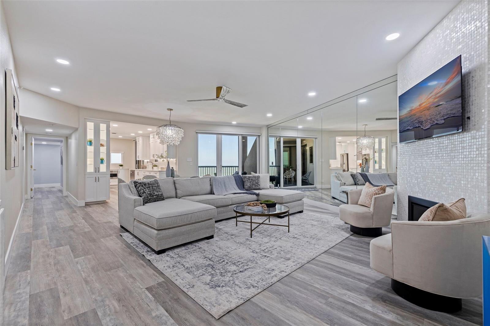 1600 GULF BOULEVARD, #1112, Clearwater, FL 33767 1600 GULF BOULEVARD, #1112, Clearwater, FL 33767