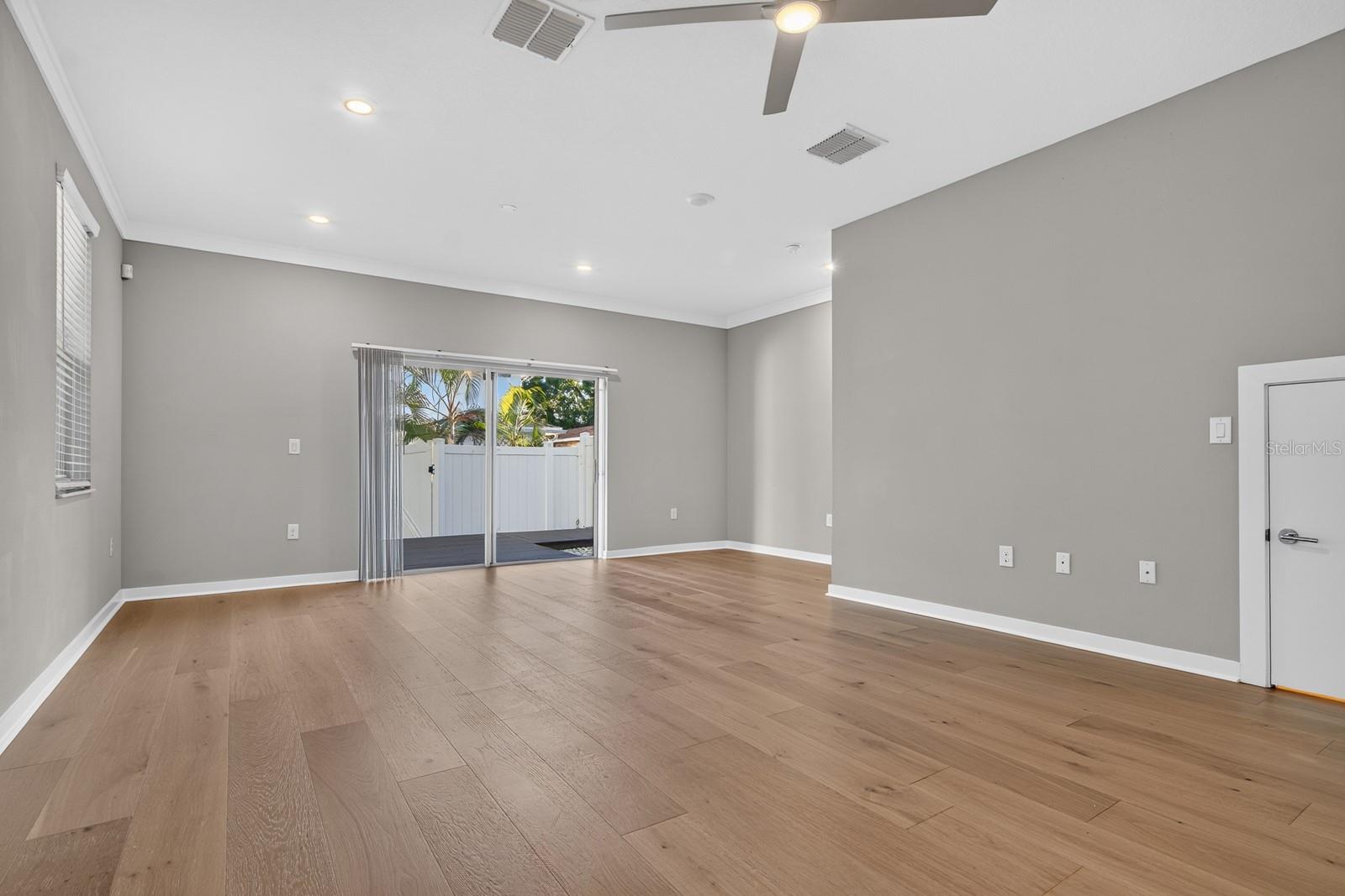 2704 W GRAY STREET, #A, Tampa, FL 33609