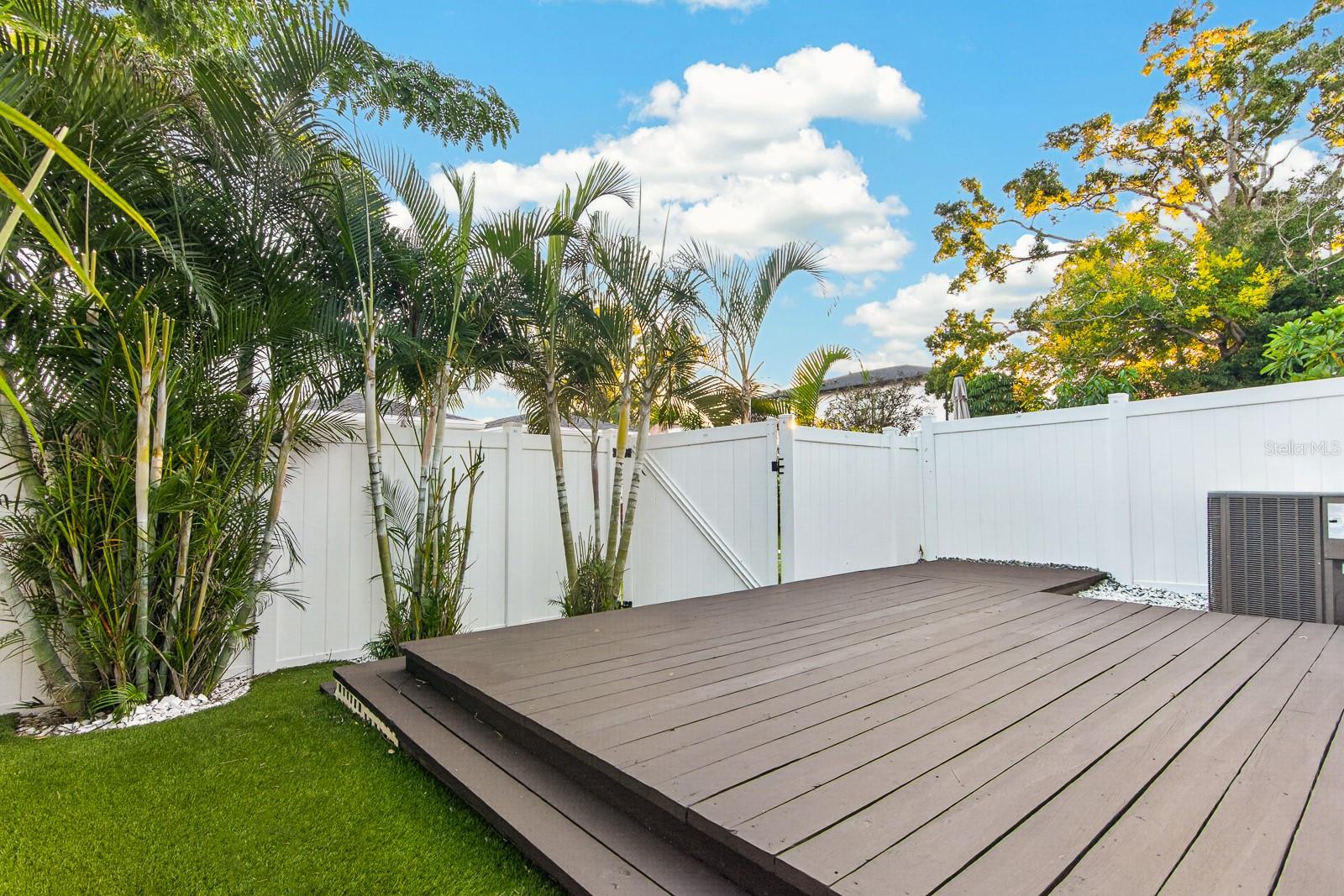 2704 W GRAY STREET, #A, Tampa, FL 33609