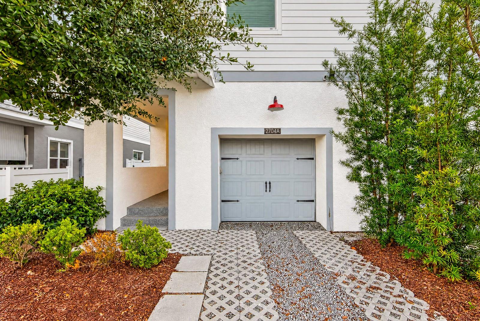 2704 W GRAY STREET, #A, Tampa, FL 33609