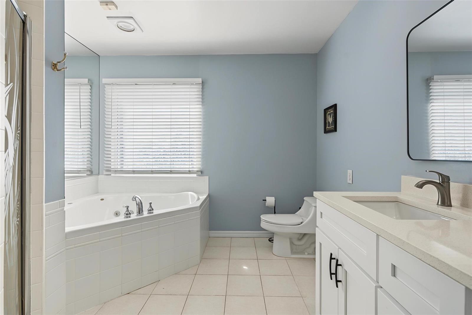 4317 S HALE AVENUE, Tampa, FL 33611