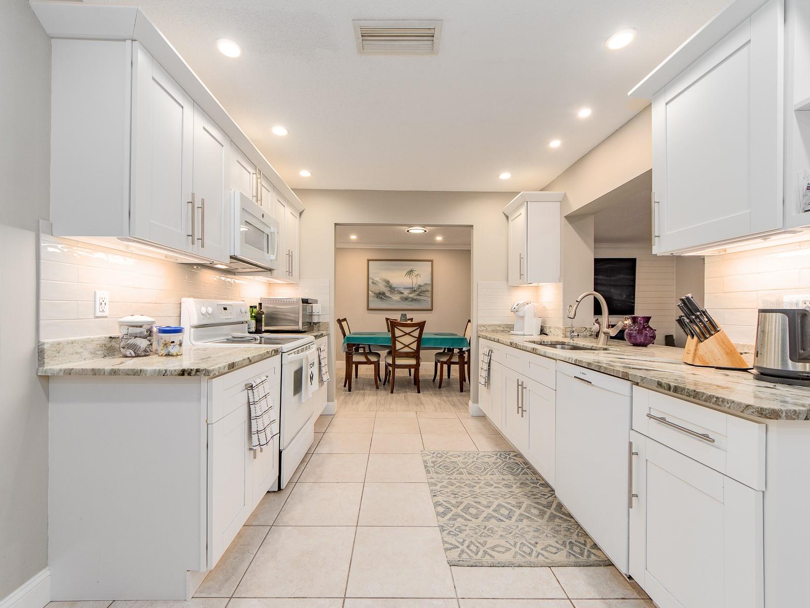 9234 141ST STREET, Seminole, FL 33776