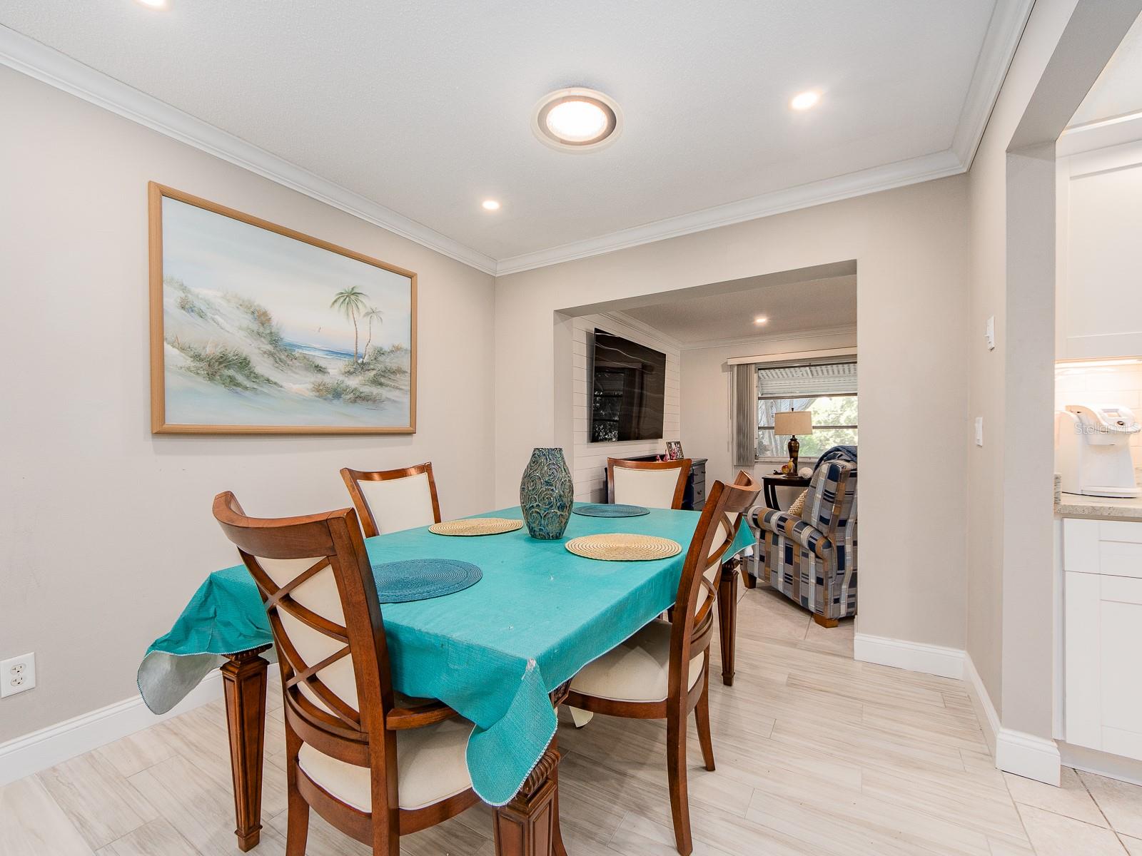 9234 141ST STREET, Seminole, FL 33776