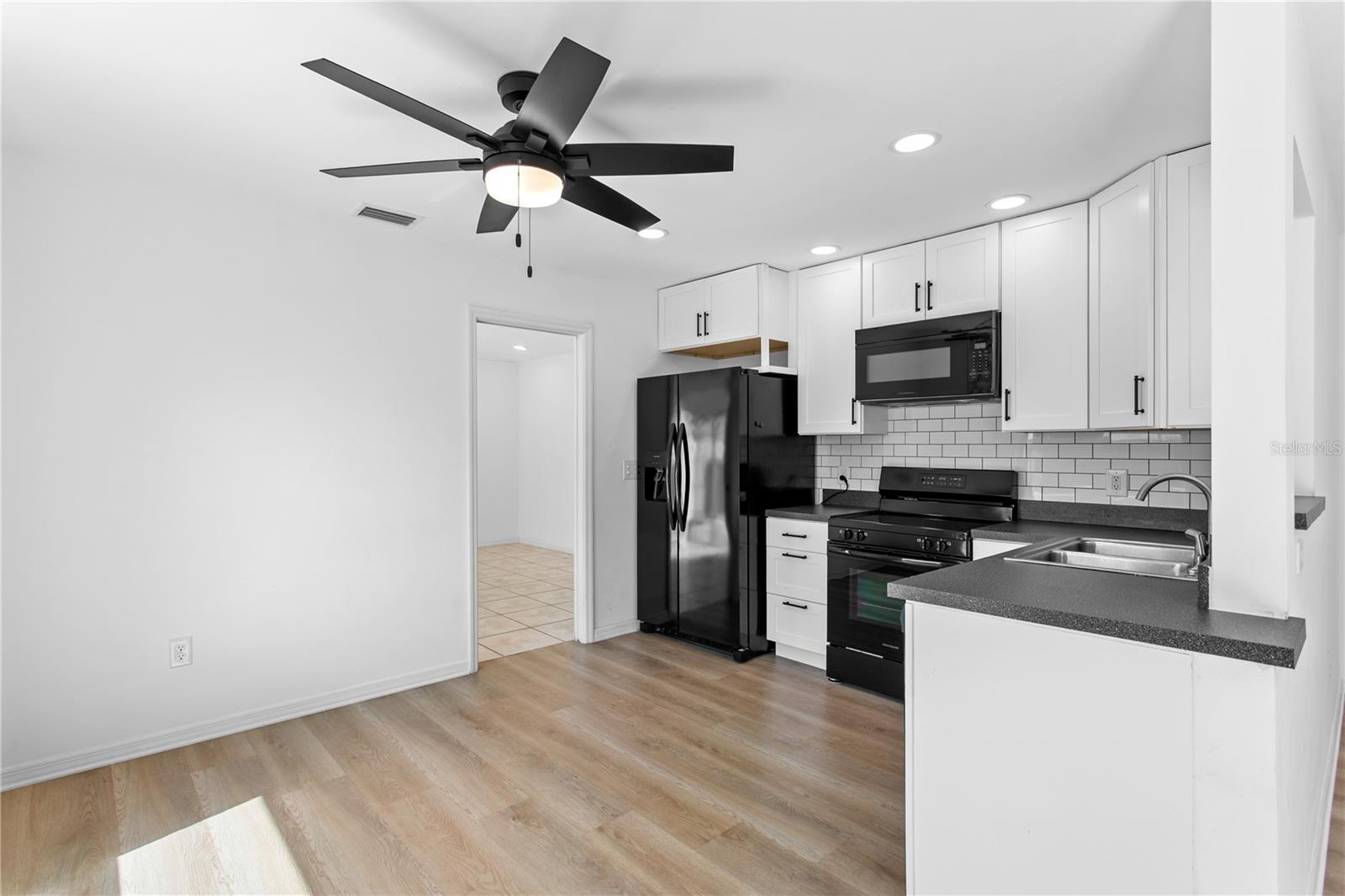 4906 W SAN RAFAEL STREET, Tampa, FL 33629