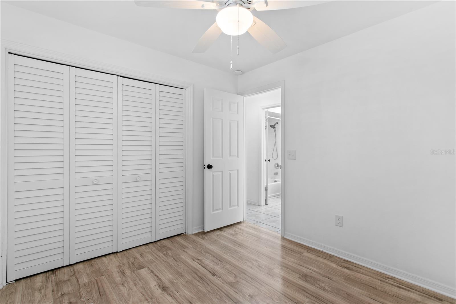 4906 W SAN RAFAEL STREET, Tampa, FL 33629