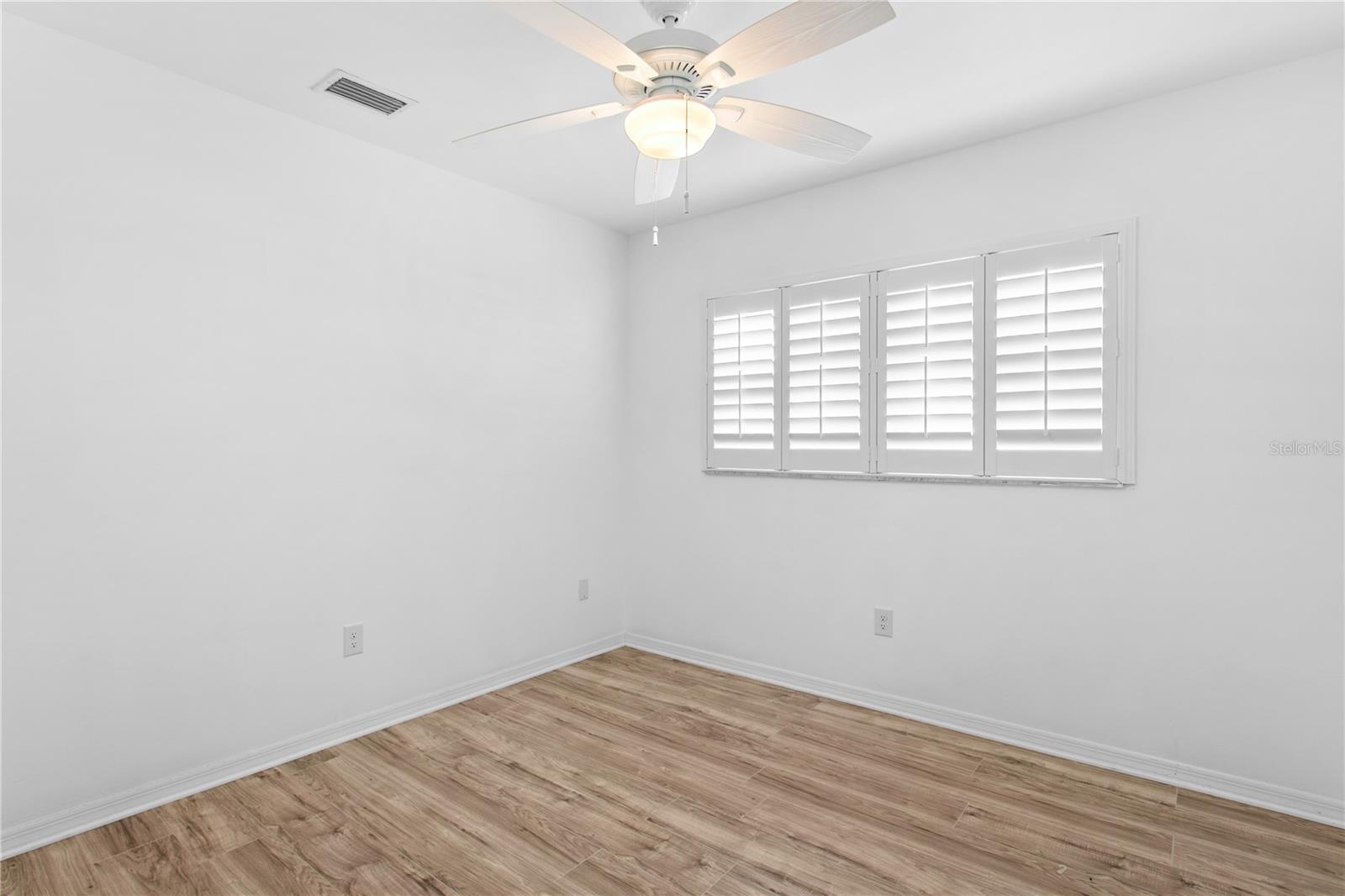 4906 W SAN RAFAEL STREET, Tampa, FL 33629