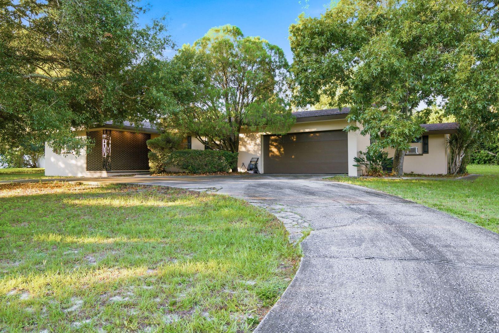 10 BIRDIE LANE, Palm Harbor, FL 34683 10 BIRDIE LANE, Palm Harbor, FL 34683
