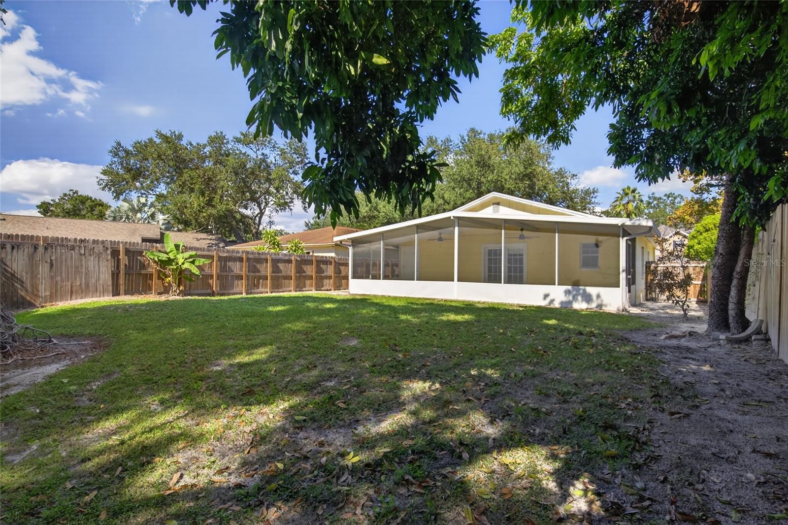6207 INTERBAY AVENUE, Tampa, FL 33611