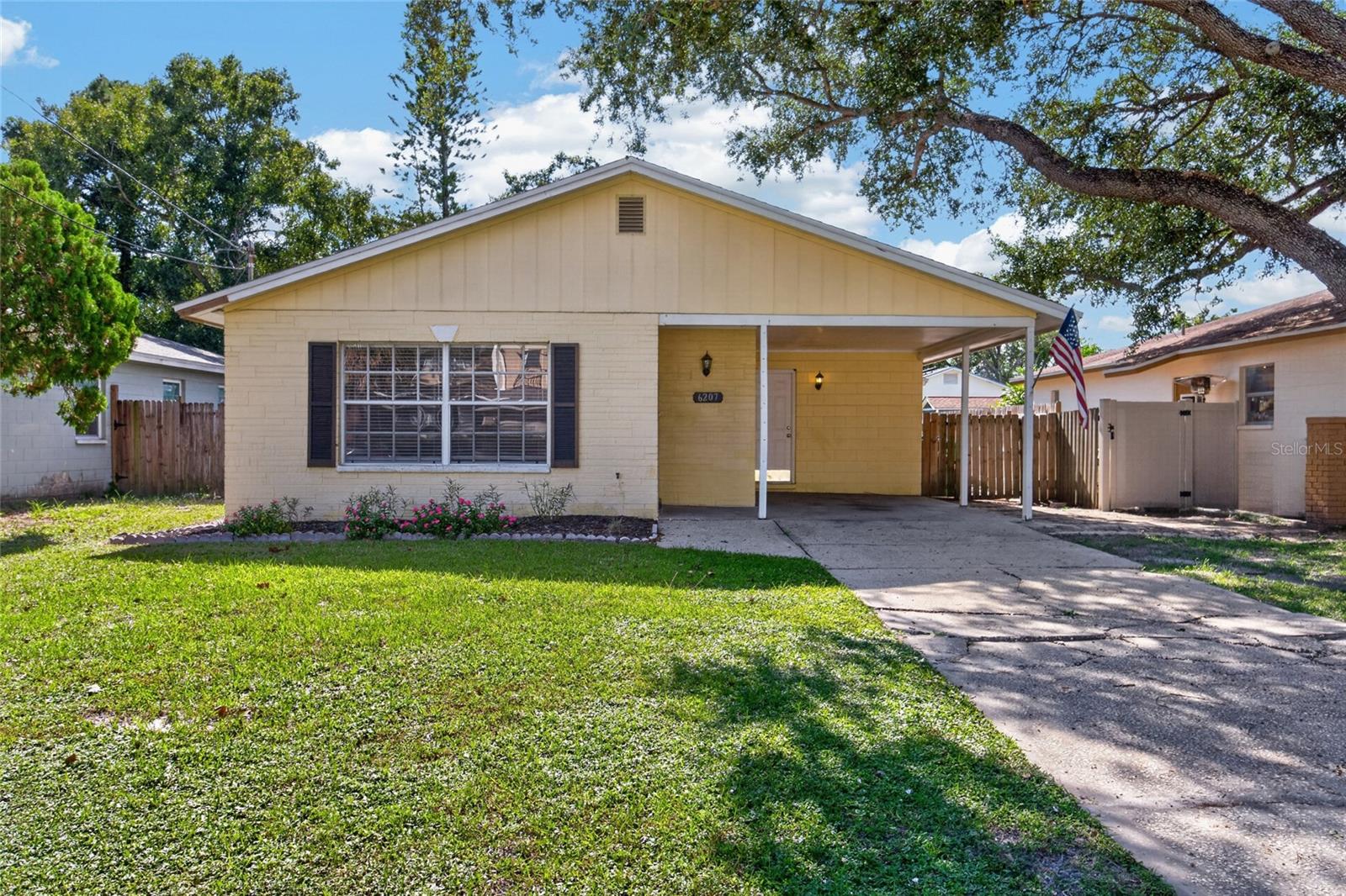 6207 INTERBAY AVENUE, Tampa, FL 33611 6207 INTERBAY AVENUE, Tampa, FL 33611