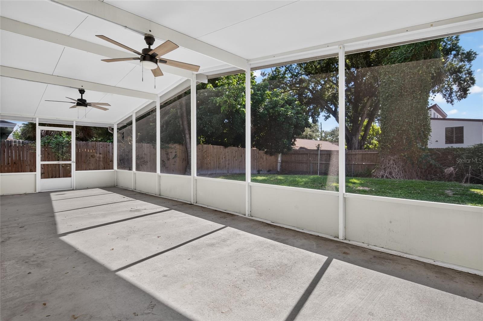 6207 INTERBAY AVENUE, Tampa, FL 33611