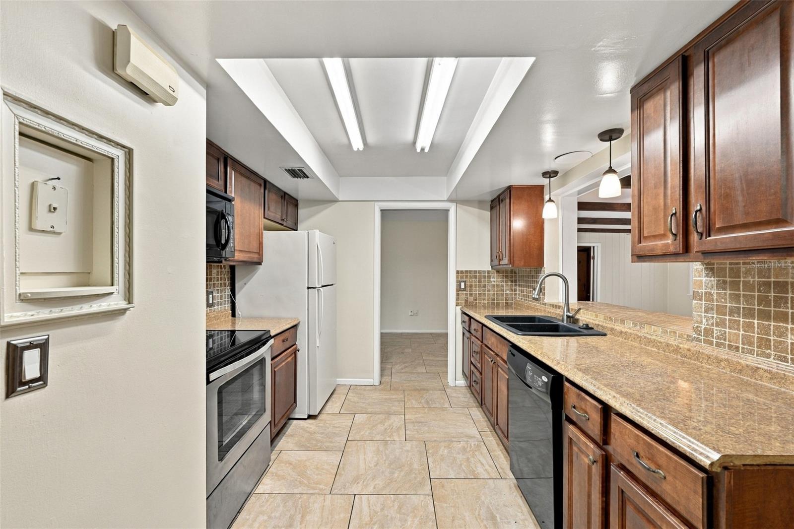 2368 SARAZEN DRIVE, Dunedin, FL 34698