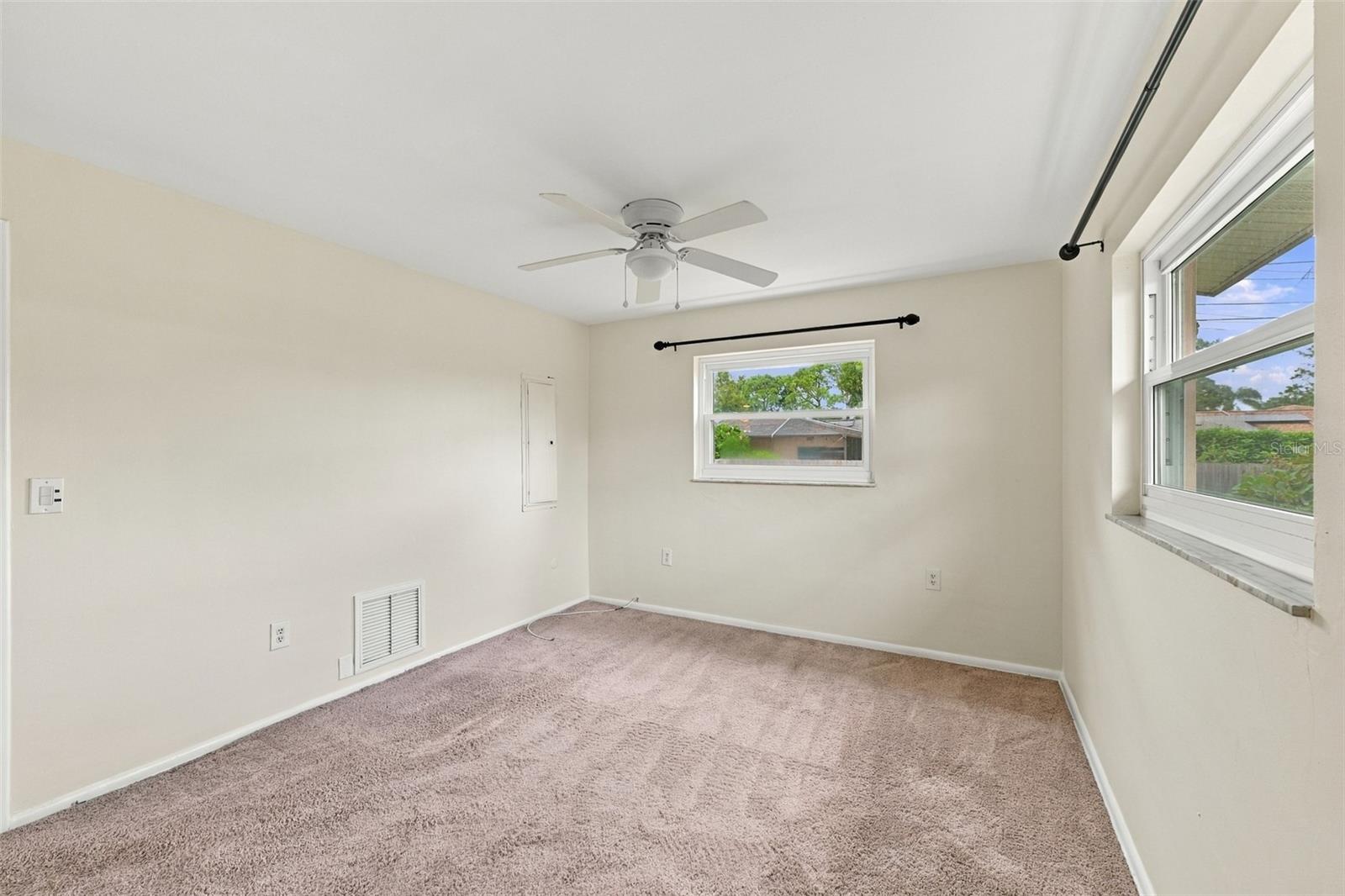 2368 SARAZEN DRIVE, Dunedin, FL 34698