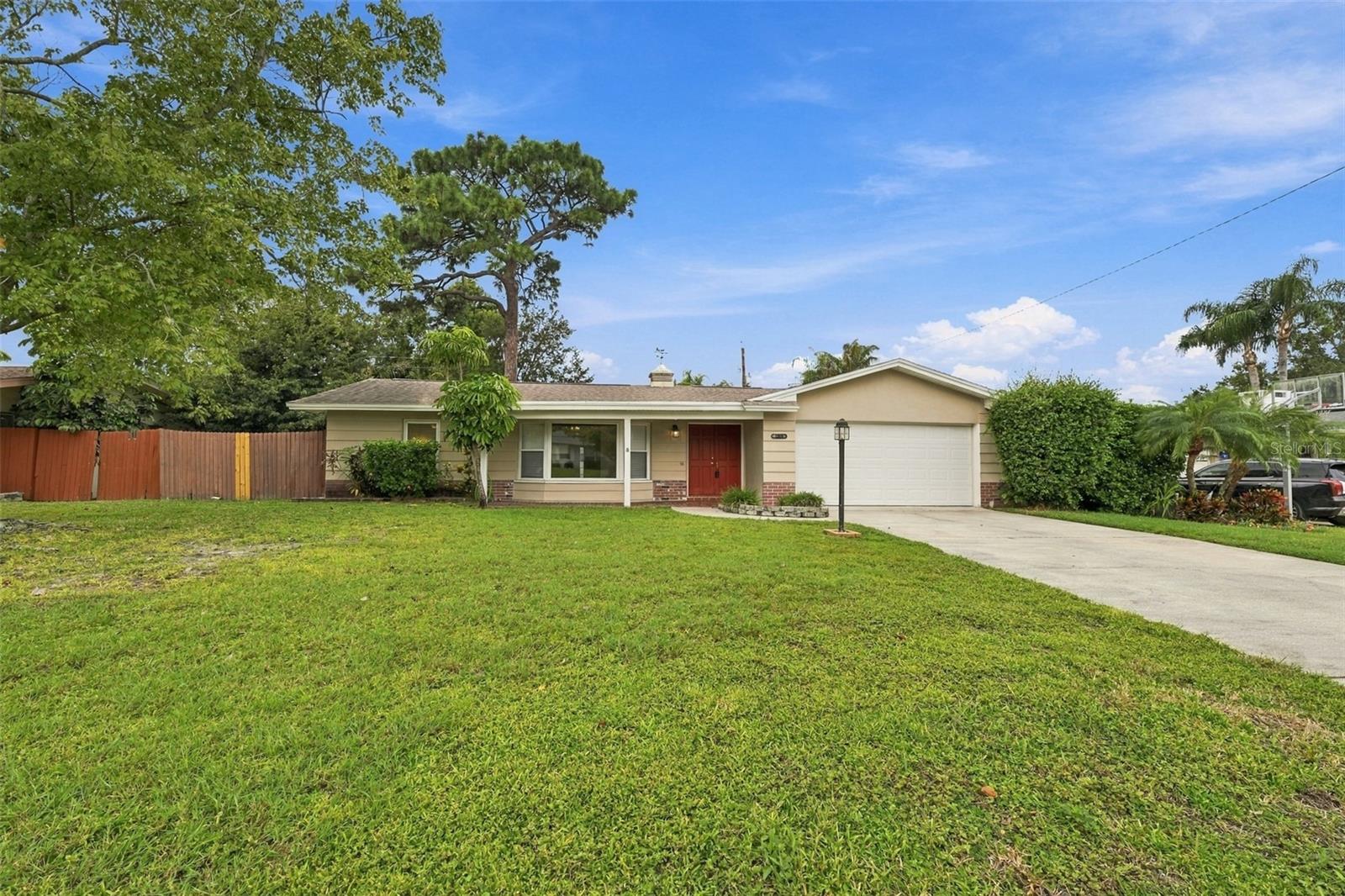 2368 SARAZEN DRIVE, Dunedin, FL 34698