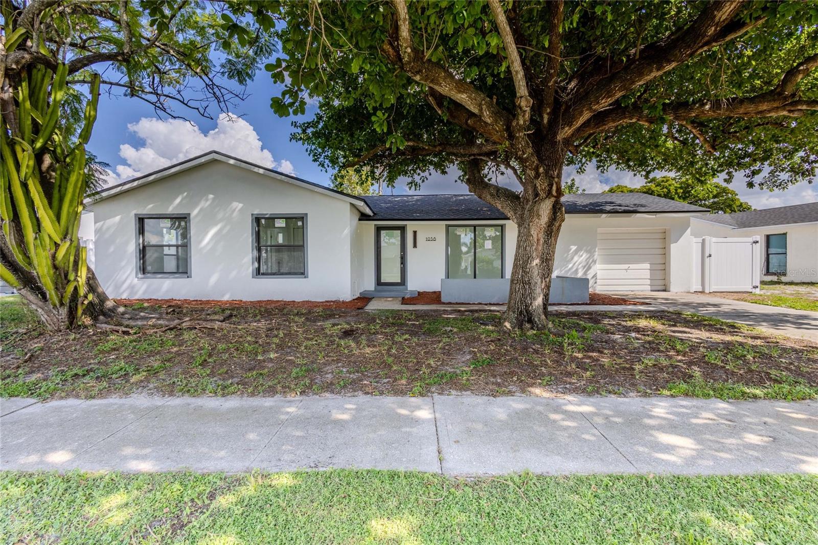 1038 RIDGEWAY DRIVE, North Fort Myers, FL 33903