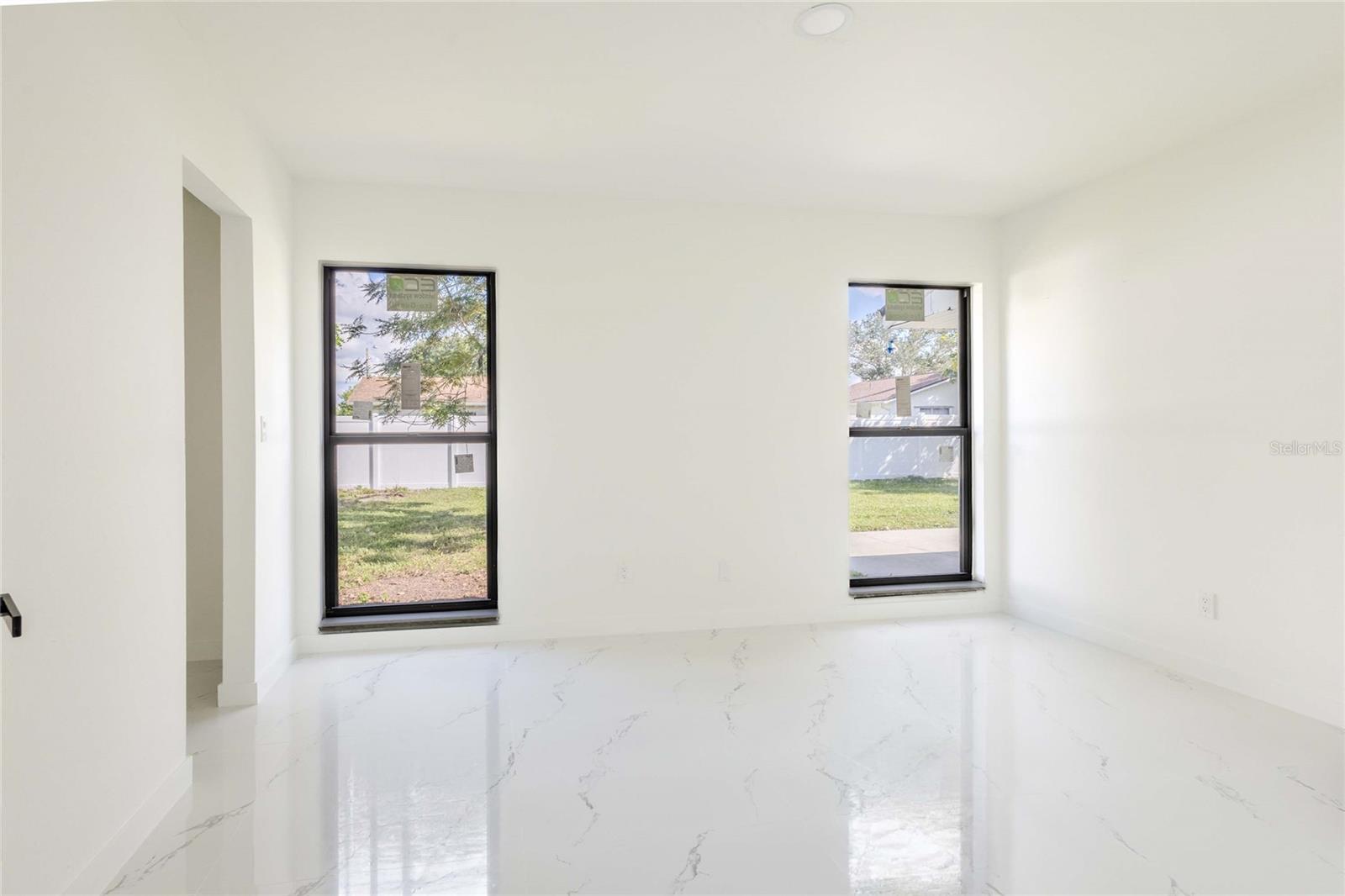 1038 RIDGEWAY DRIVE, North Fort Myers, FL 33903 1038 RIDGEWAY DRIVE, North Fort Myers, FL 33903