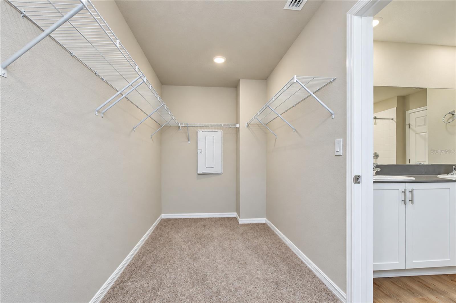 11484 BROOK EDGE AVENUE, Riverview, FL 33569