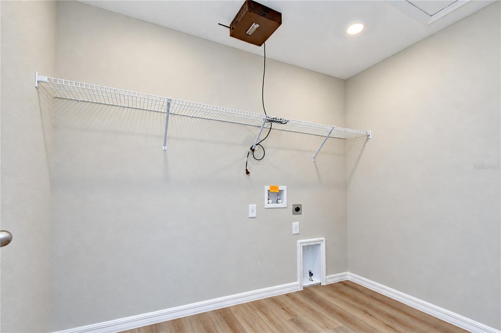 11484 BROOK EDGE AVENUE, Riverview, FL 33569